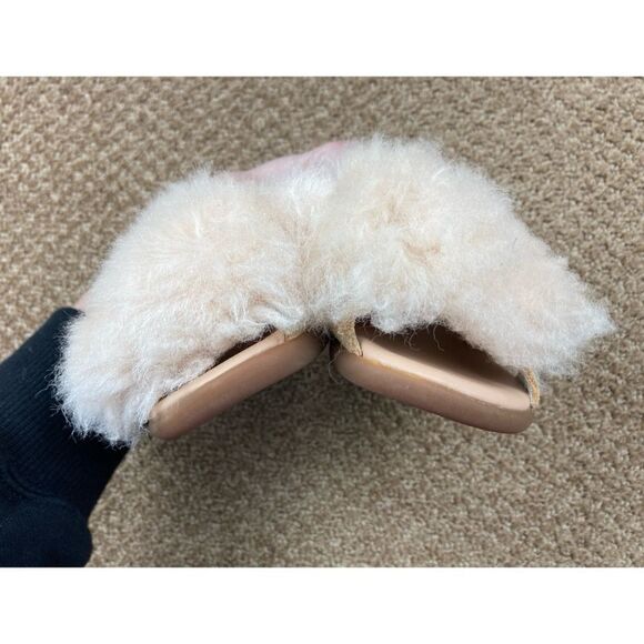UGG Holly toddler lambs fur sandals - Picture 3 of 6